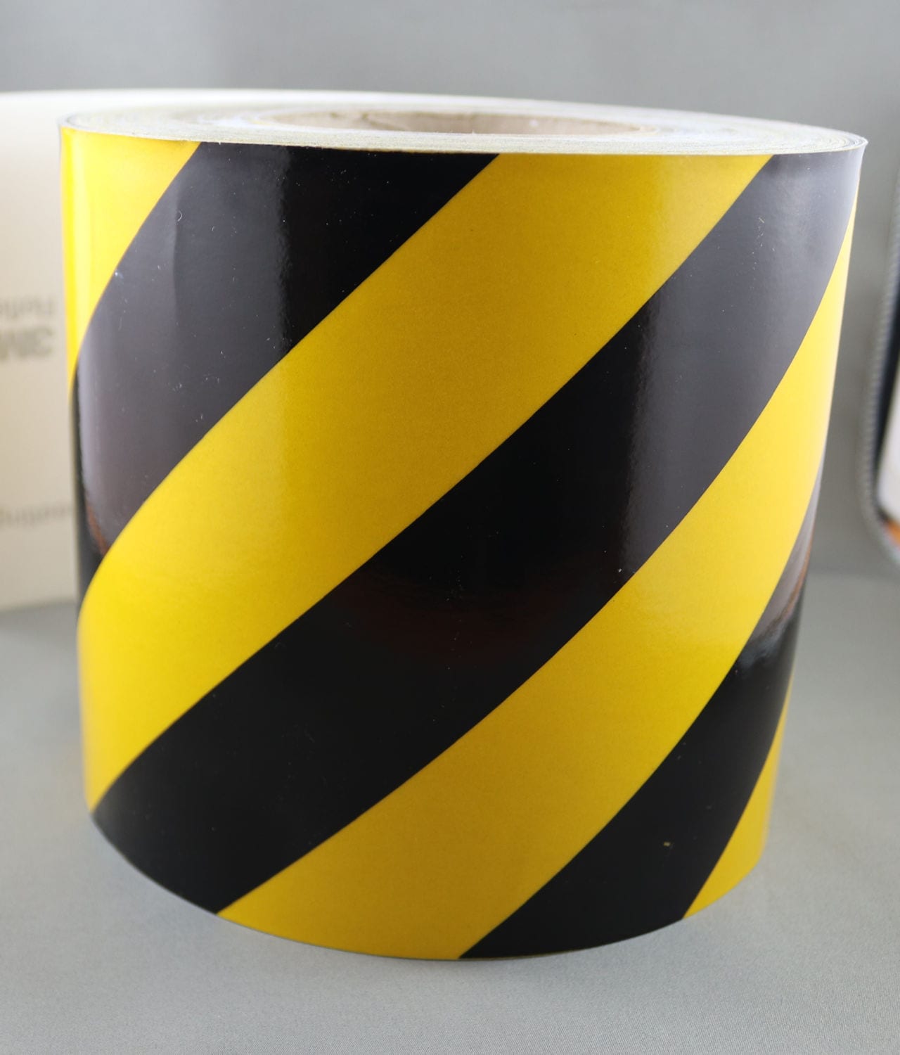 3M Yellow/Black Class 2 (3200 Series) Reflective Tape – RIGHT - Image 10