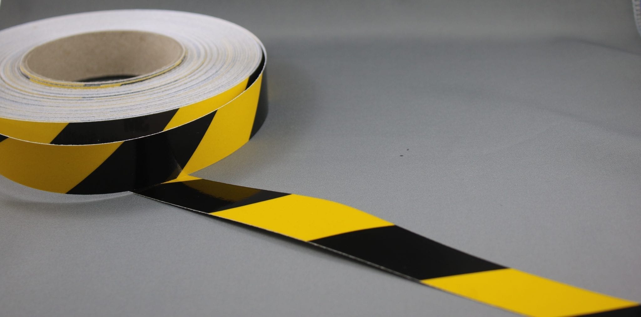 3M Yellow/Black Class 2 (3200 Series) Reflective Tape – RIGHT - Image 4