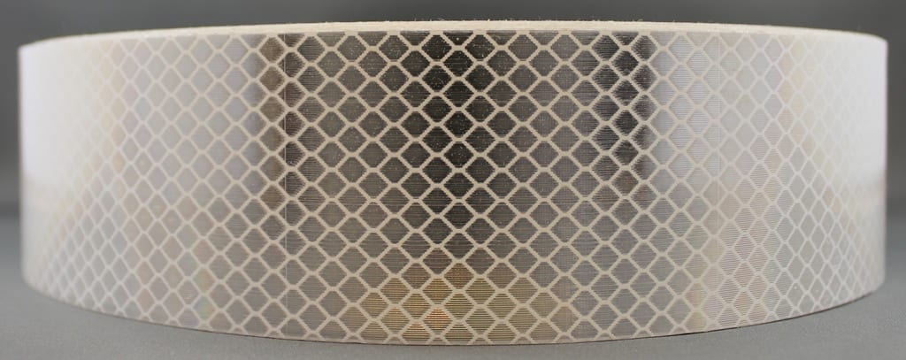 3M White (4090) Diamond Grade Class 1 Reflective Tape - Image 5