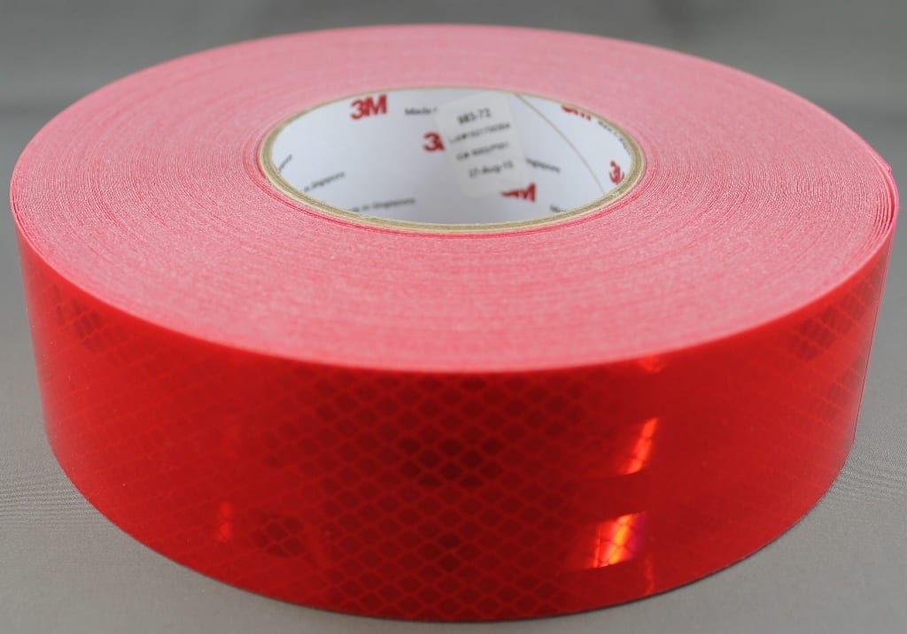 3M Red (983-72) Diamond Grade Class 1 Reflective Tape - Image 6