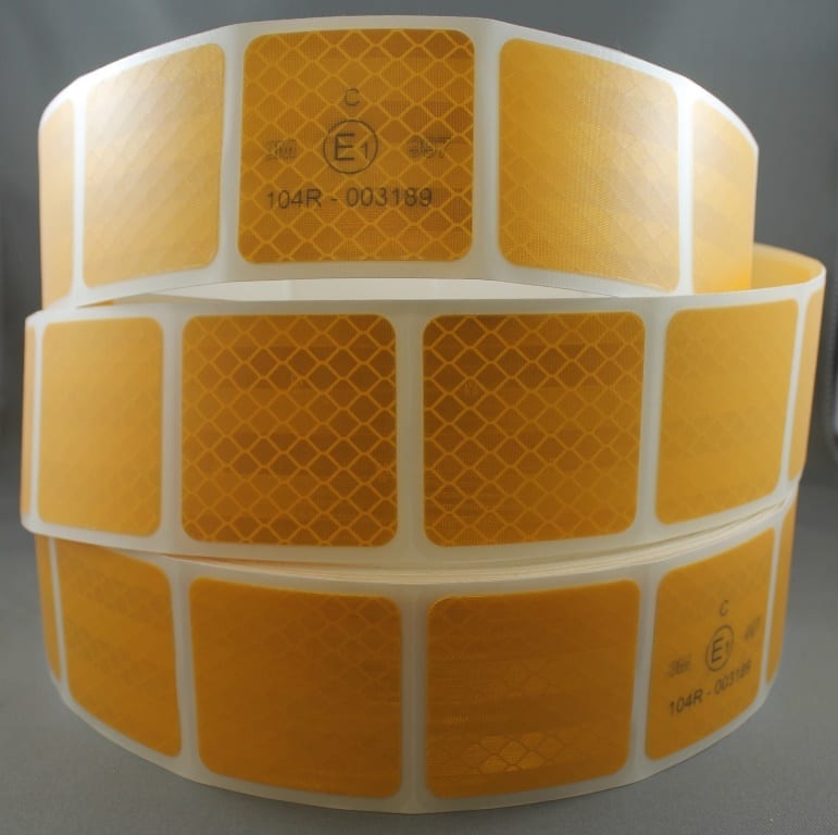 3M Yellow (997-71S) Diamond Grade Class 1 Flexible Reflective Tape Segmented - Image 5