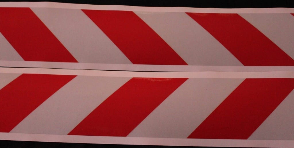 3M Class 2 Reflective Tape - Left & Right Direction 1.15m Pairs - Image 4