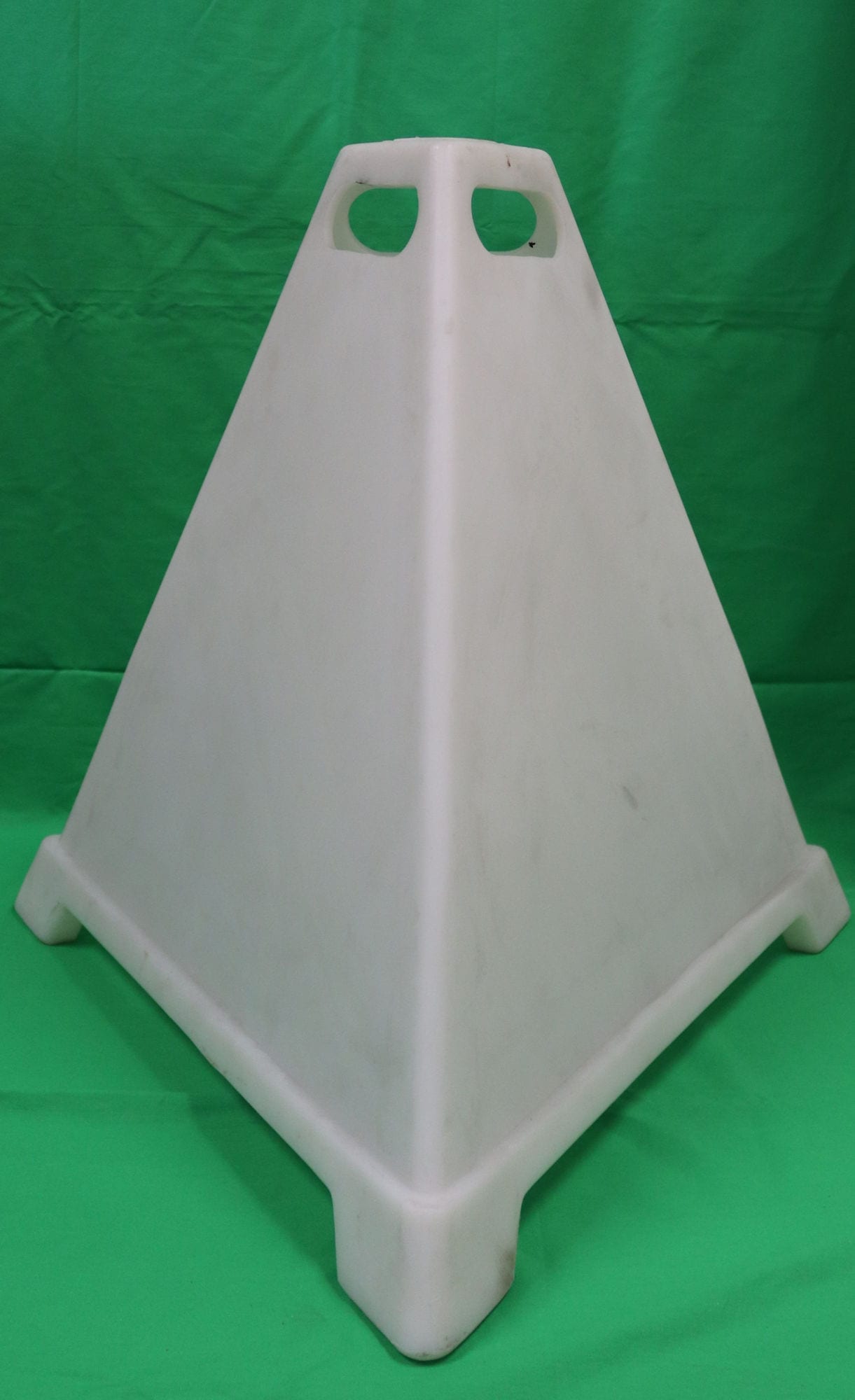 Pyramid Signs - 600mm High - Image 6