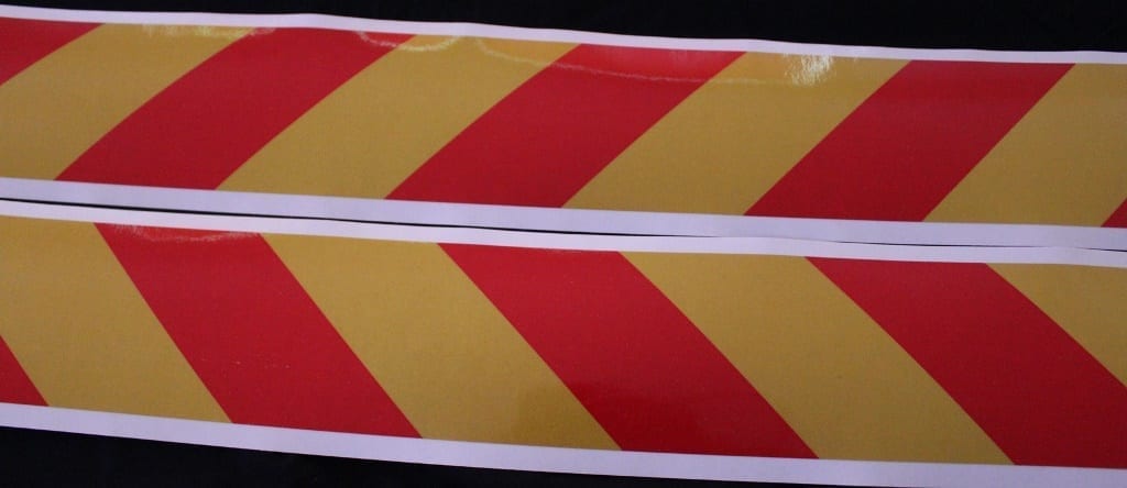 3M Class 2 Reflective Tape - Left & Right Direction 1.15m Pairs - Image 11